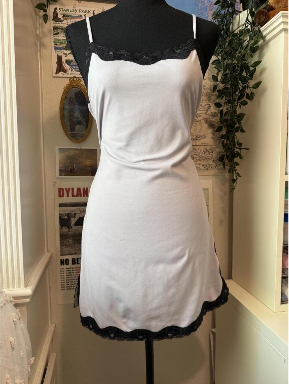 Soma Y2K Gray Black Lace Trim Slip Dress